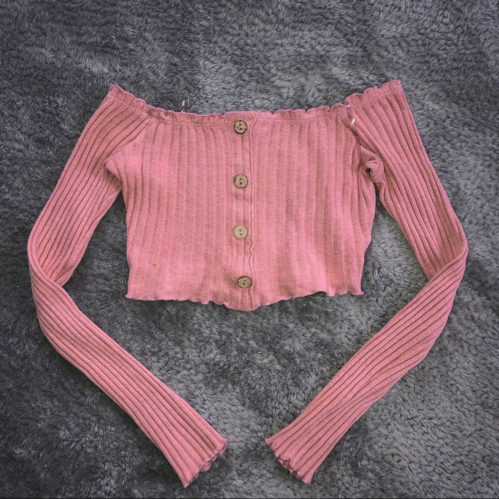 ❌SOLD❌ Off shoulder Crop top